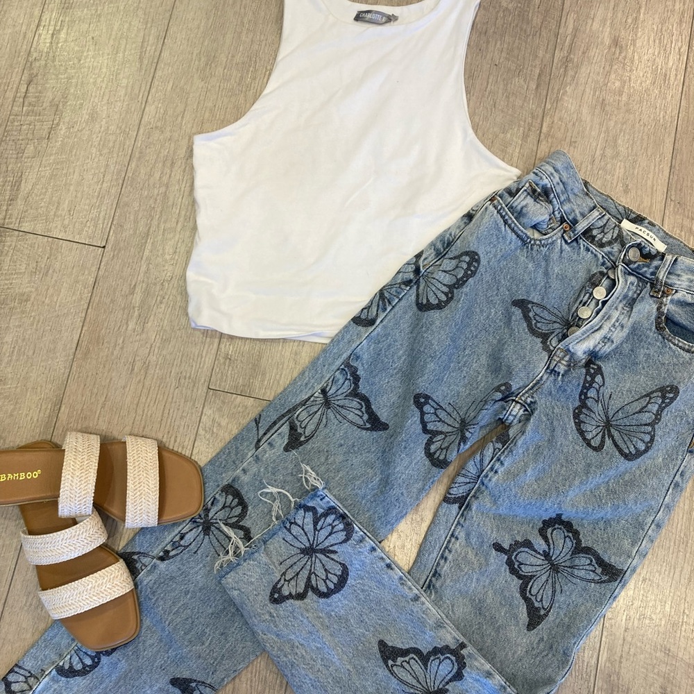 Butterfly jeans